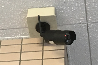 屋外に高感度防水対応マイクの例 - 参考画像4枚目